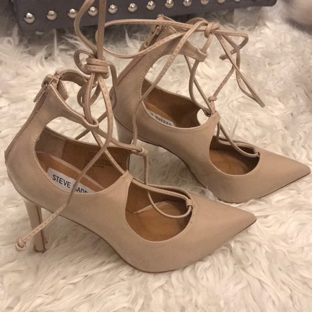 Steve Madden pumps